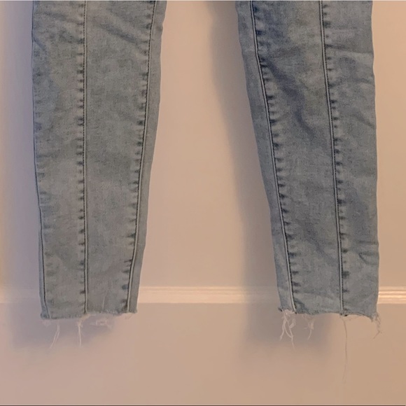 AE Next Level Super High-Waisted Jegging Jeans - Picture 3 of 4